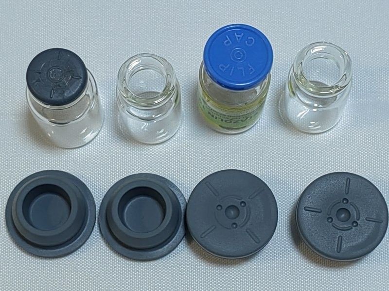 13mm 20mm 28mm Steril Tıbbi Bromlu Kauçuk Kapak Cam Enjekte edilebilir şişe Antibiyotik Şişe