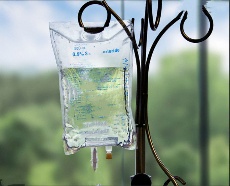 Tıbbi Infüzyon Torbaları Tek kullanımlık PVC 100ml 250ml 1000ml 2000ml Dehp Serbest IV Torbaları IV Sıvı Solüsyon Torbaları