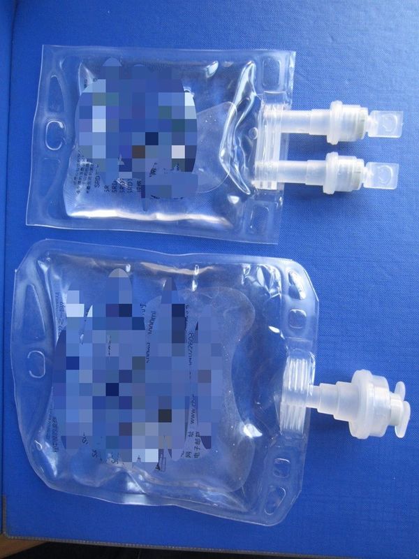 100 ml 250 ml 500 ml Tuz çözeltisi infüzyon torbası PVC infüzyon torbası Tıbbi Tek kullanımlık basınç IV PVC olmayan infüzyon torbası