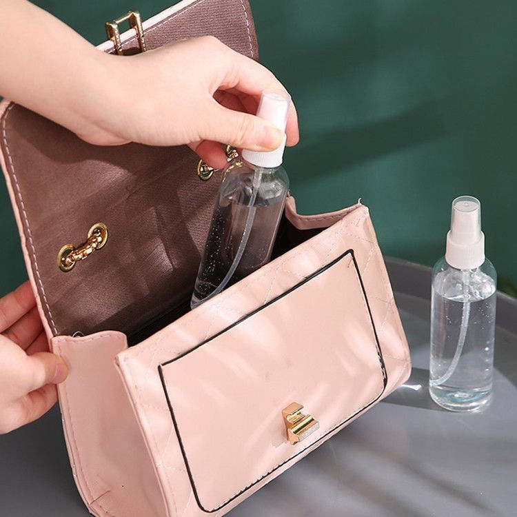 PET Boş Plastik Sis püskürtme şişesi açık Parfüm alkolü Yeniden doldurulabilir Plastik püskürtme şişeleri ince sis püskürtücüsü pompası ile