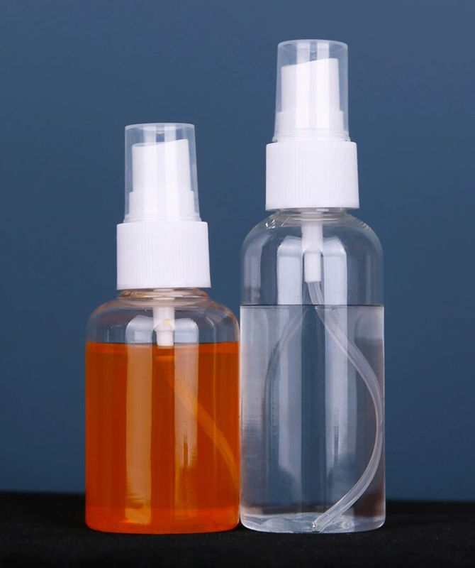 PET Boş Plastik Sis püskürtme şişesi açık Parfüm alkolü Yeniden doldurulabilir Plastik püskürtme şişeleri ince sis püskürtücüsü pompası ile